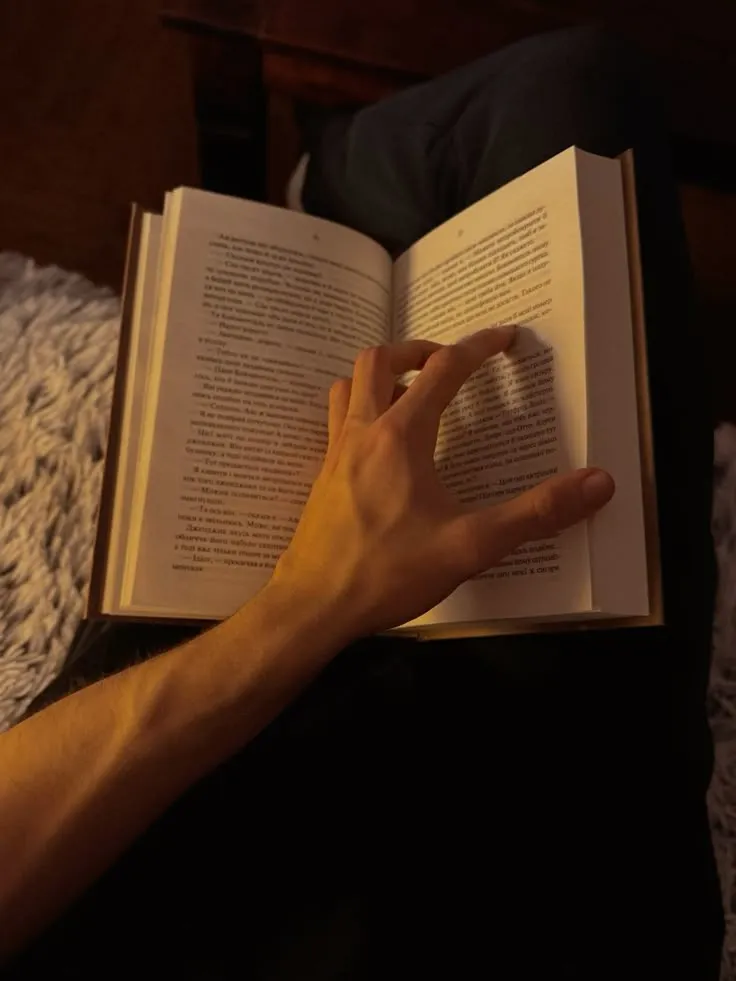 Ketika Buku Terasa Tidak Jujur pada Pembacanya: Mengurai Rasa Tidak Percaya dalam Membaca (Ilustrasi)