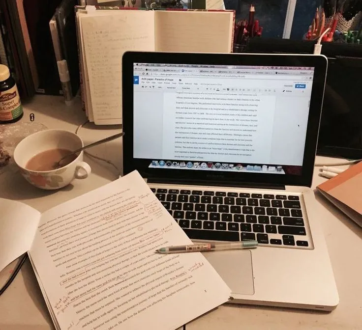 Menulis Buku Ajar Kurikulum Merdeka: Ini yang Sering Terlewat Panduan Utama (Ilustrasi)