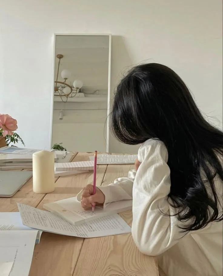 Menulis Sebagai Terapi: Penjelasan Neuroplastisitas dan Efeknya pada Sistem Imun (Ilustrasi)